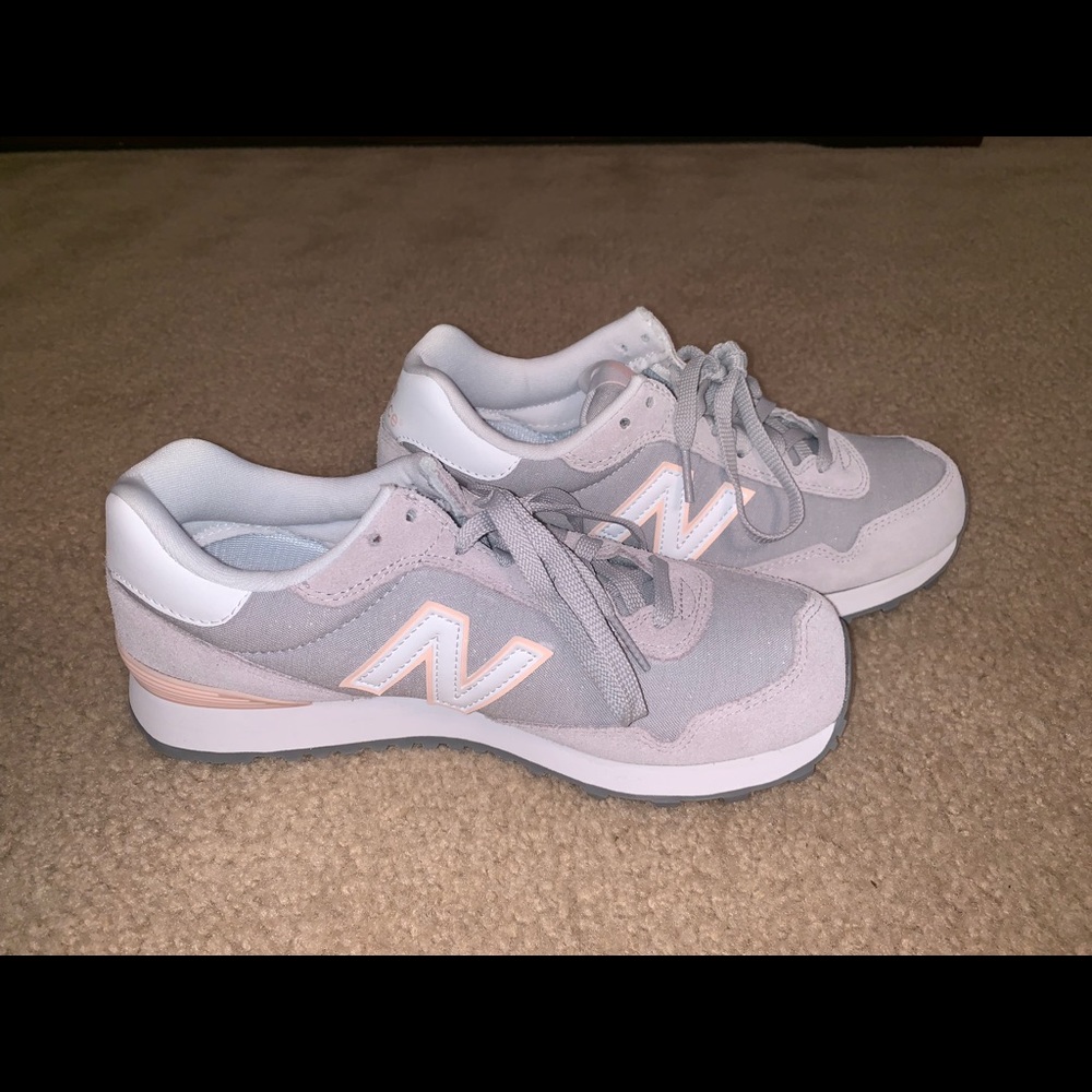 New Balance Womens Sneaker